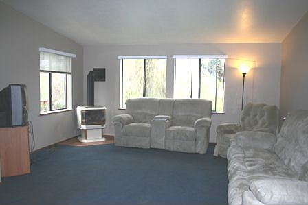5th image of 11326 178th Ave SE