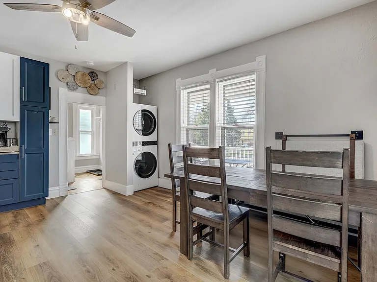 630 E Willamette Ave — Photo 12