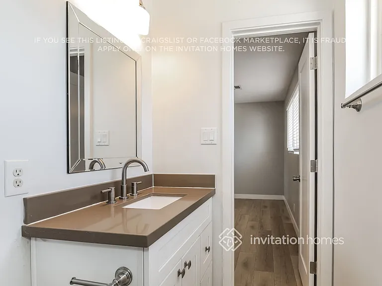 7025 E Culver St — Photo 11