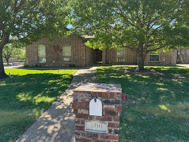 1st image of 600 Durango Cir