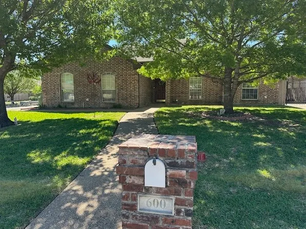 600 Durango Cir, Hewitt, TX 76643