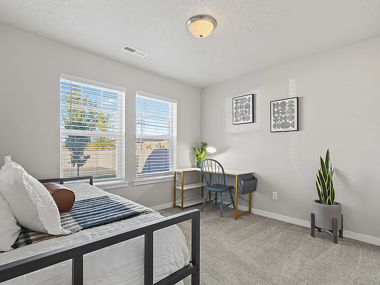 11273 W Broadstone St — Photo 6