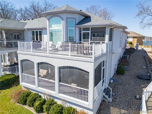 1998 Chimney Point, Sunrise Beach, MO 65079