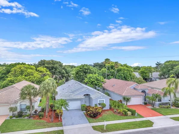 5701 Swaying Palm Lane, Boynton Beach, FL 33437
