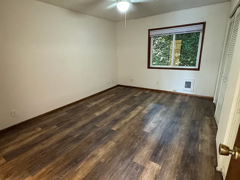 Back bedroom