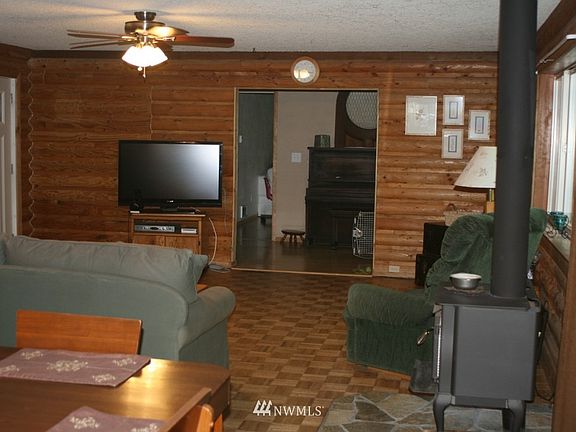4th image of 13940 NW Symington Parkway