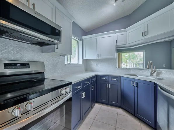 6540 Chasewood Dr F, Jupiter, FL 33458