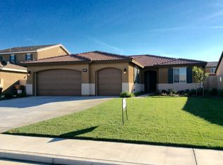 6017 Moonstone Peak Dr, Bakersfield, CA 93313