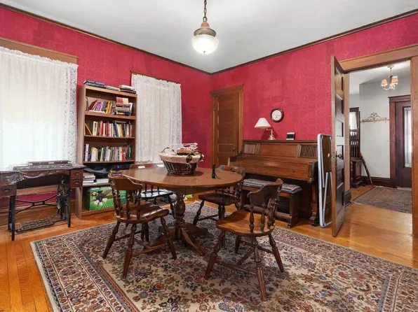 413 West Rollin Street, Edgerton, WI 53534