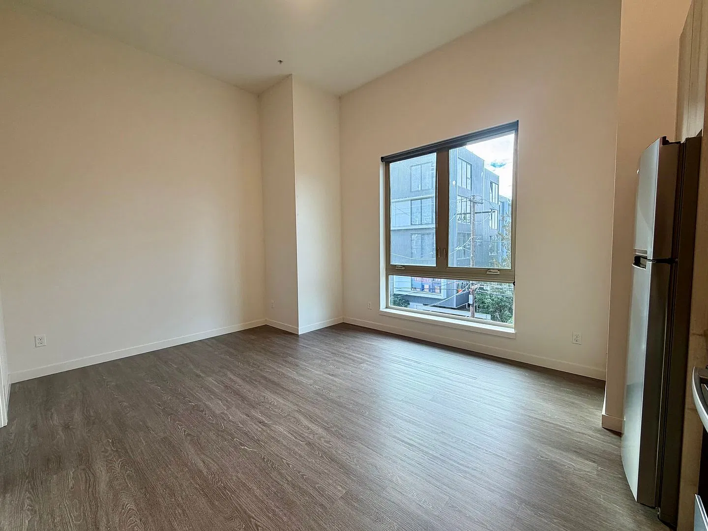 A0505 - Nella Lofts — Photo 2