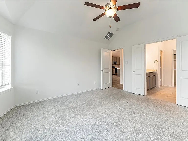 21107 Armstrong County Dr — Photo 26