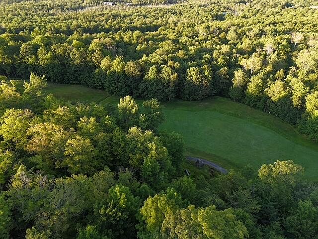 1st image of 6097 Village On The Green Road