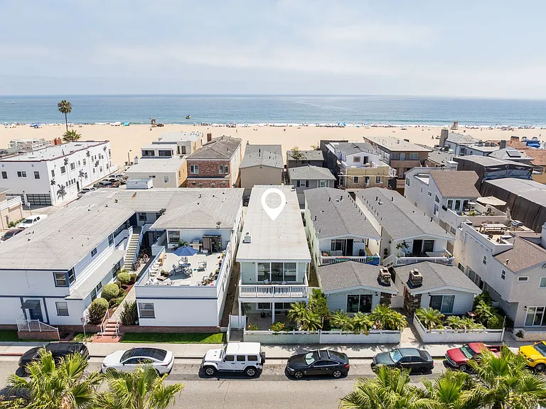 1707 W Balboa Blvd — Photo 30