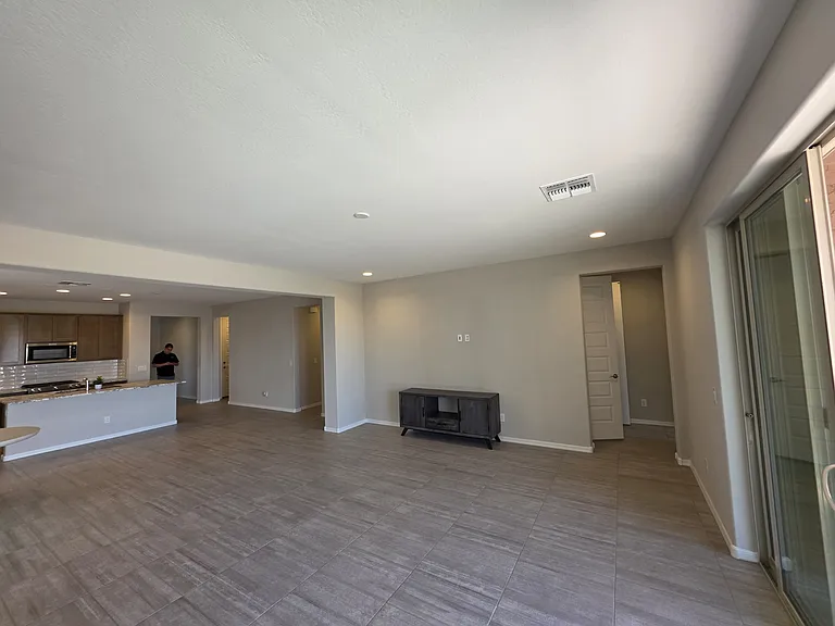 7128 W Coles Rd — Photo 7