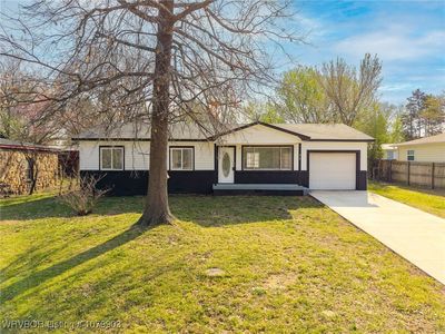 810 Highland St, Van Buren, AR, 72956