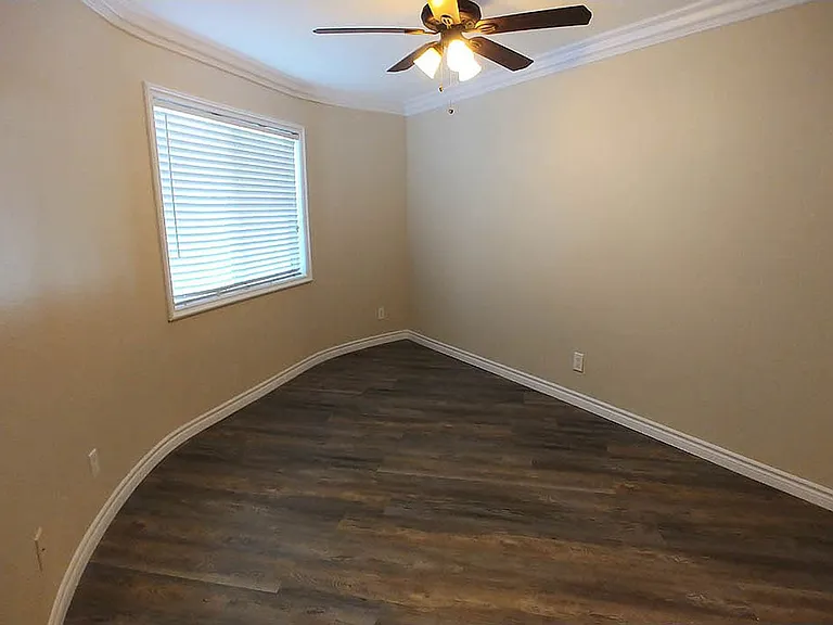 Villa De Adel Apts — Photo 57