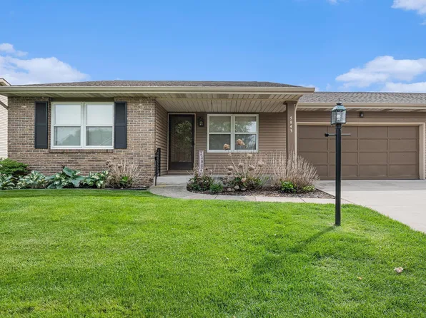 5843 Durham Ct, South Bend, IN 46614