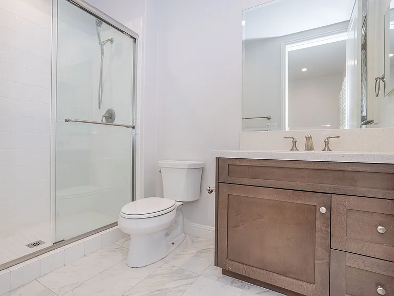 11710 Manchester Way — Photo 27