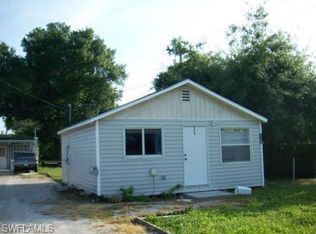 18 Evergreen Rd, North Fort Myers, FL 33903