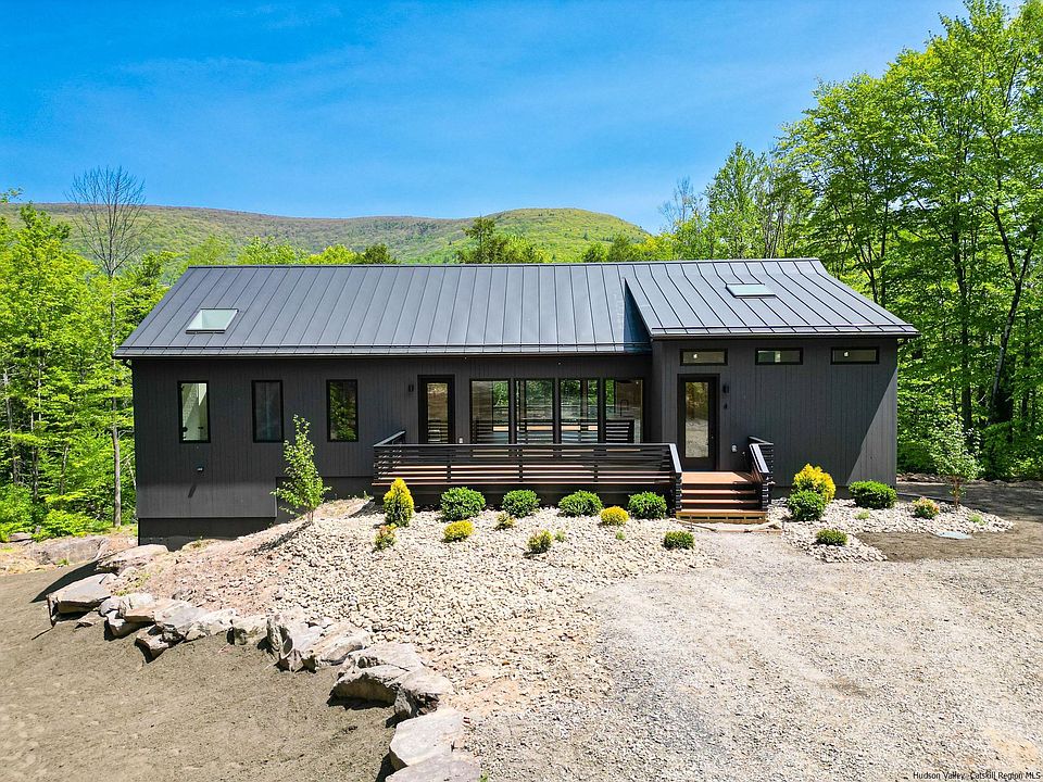 56 Emerson Terrace, Phoenicia, NY 12464 Zillow