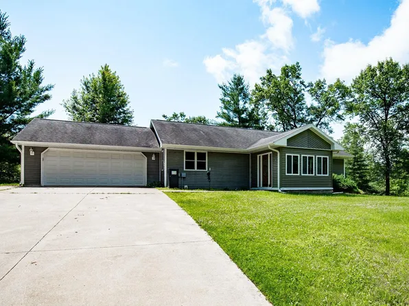 W6531 Woods Rd, Shawano, WI 54166