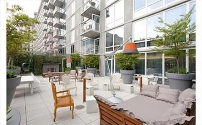 Sold by Citi Habitats | media 8