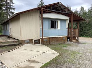 464 Rocky Mountain Ranch Rd, Spirit Lake, ID 83869