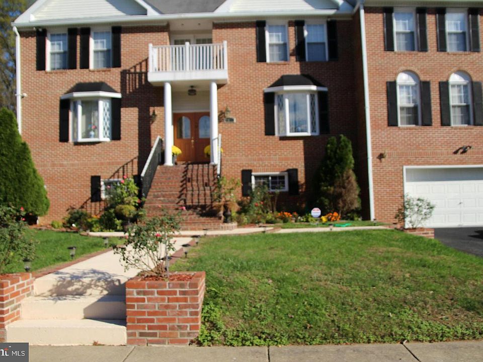 1st image of 2810 Joseph Makell Ct