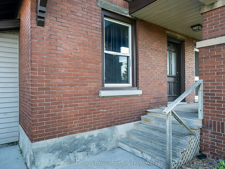 4 Highland Ave — Photo 6