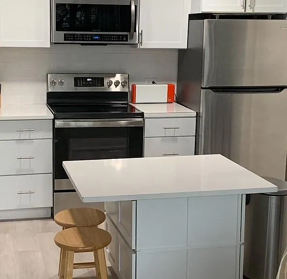 20 Chestnut St #206 — Photo 2