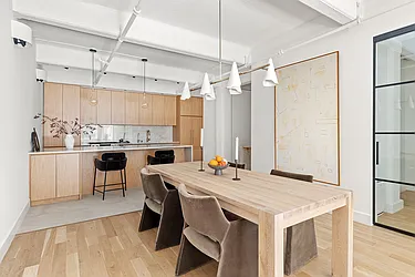 Dining area thumbnail