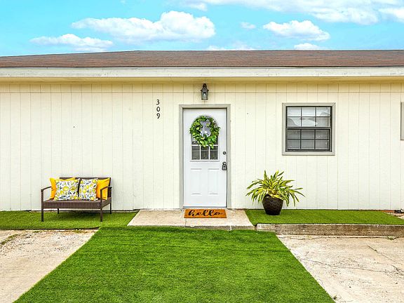 2nd image of 309 Castro Urdiales Dr