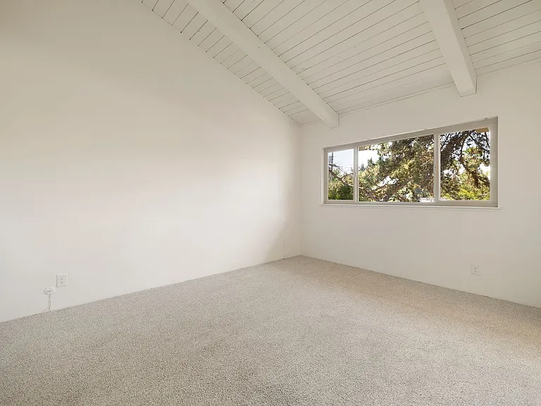 Villa Del Mar Apartments — Photo 46