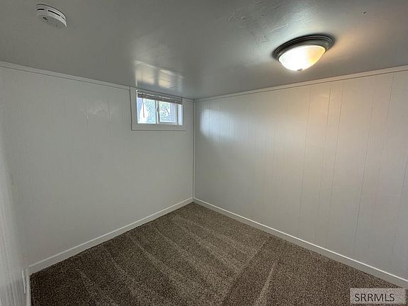 5th image of 110 Topaz Dr