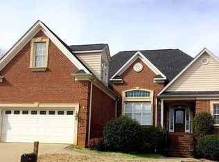 219 Thornwell Ct, Roebuck, SC 29376