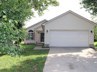 2012 Fairgrounds Ct, Lexington, KY 40516