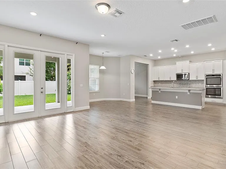 8764 Powder Ridge Trl — Photo 6