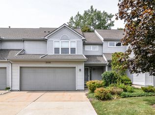 3558 Meadow Grove Trl, Ann Arbor, MI 48108