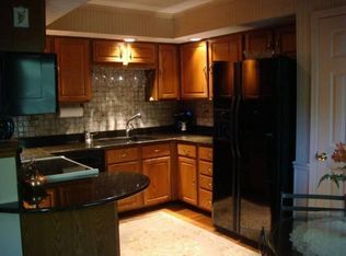 8030 Brightwood Ct, Ellicott City, MD 21043