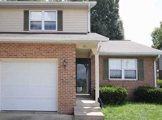 101 Twin Oaks Dr, Shiloh, IL