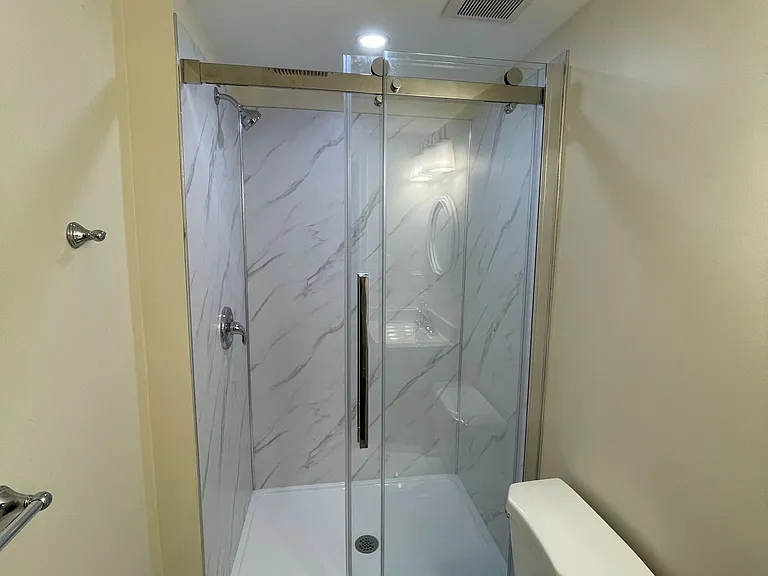 37 E Rutherford Dr #BASEMENT — Photo 9