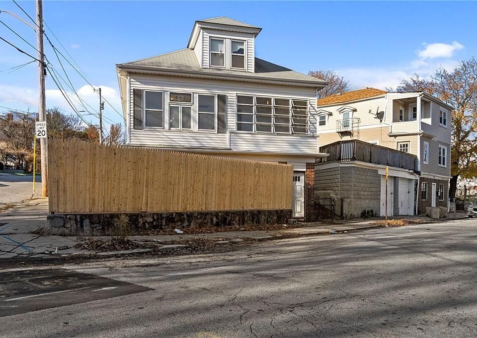 87 Terrace Ave, Providence, RI 02909 Zillow