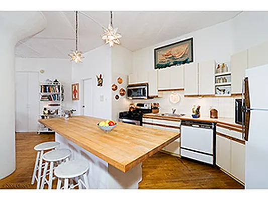 Sold by Corcoran | media 12