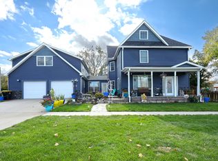 215 W Spring St, Colfax, IA 50054