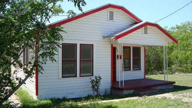 1st image of 511 N Panna Maria Ave