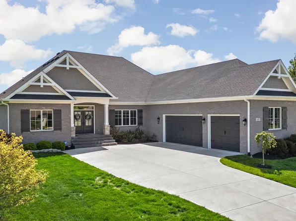 1209 Charlton Ct, Danville, IN 46122
