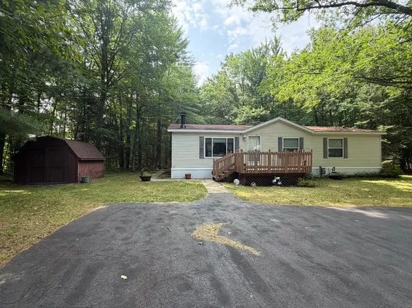 14629 Paya Lake Rd, Mountain, WI 54149