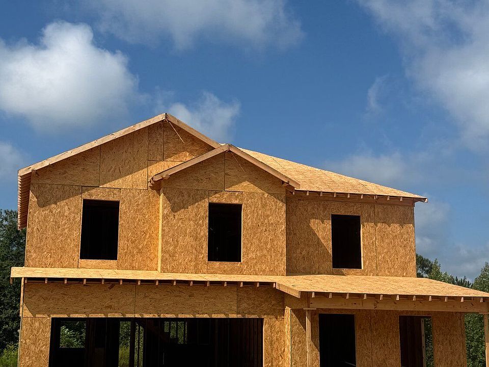 1st image of 211 Oakdale Way