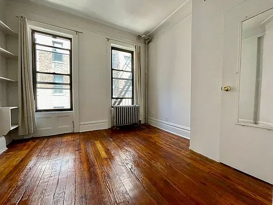 Rented by J Misrahi Realty Corp | media 1