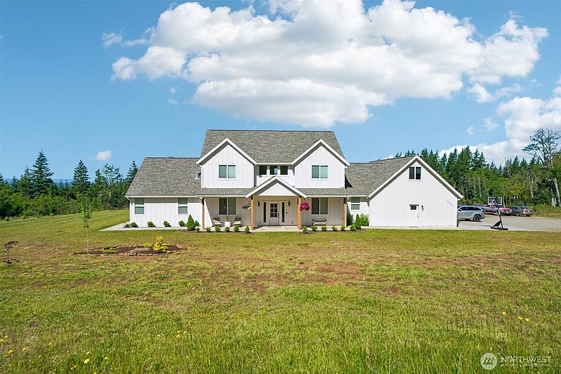 2nd image of 24020 NE Alvas Road